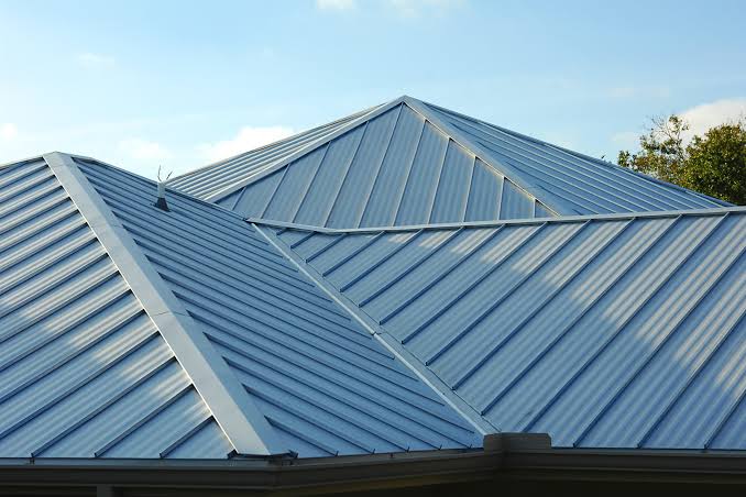 Metal roofing installation in Singapore